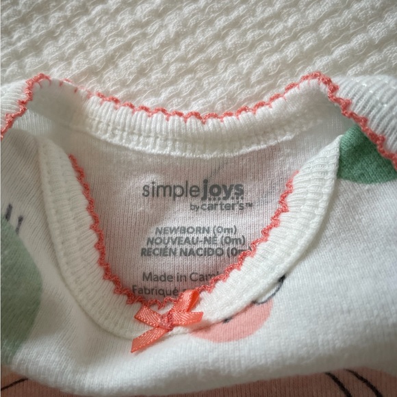 Carter’s NB Bundle - Picture 5 of 9